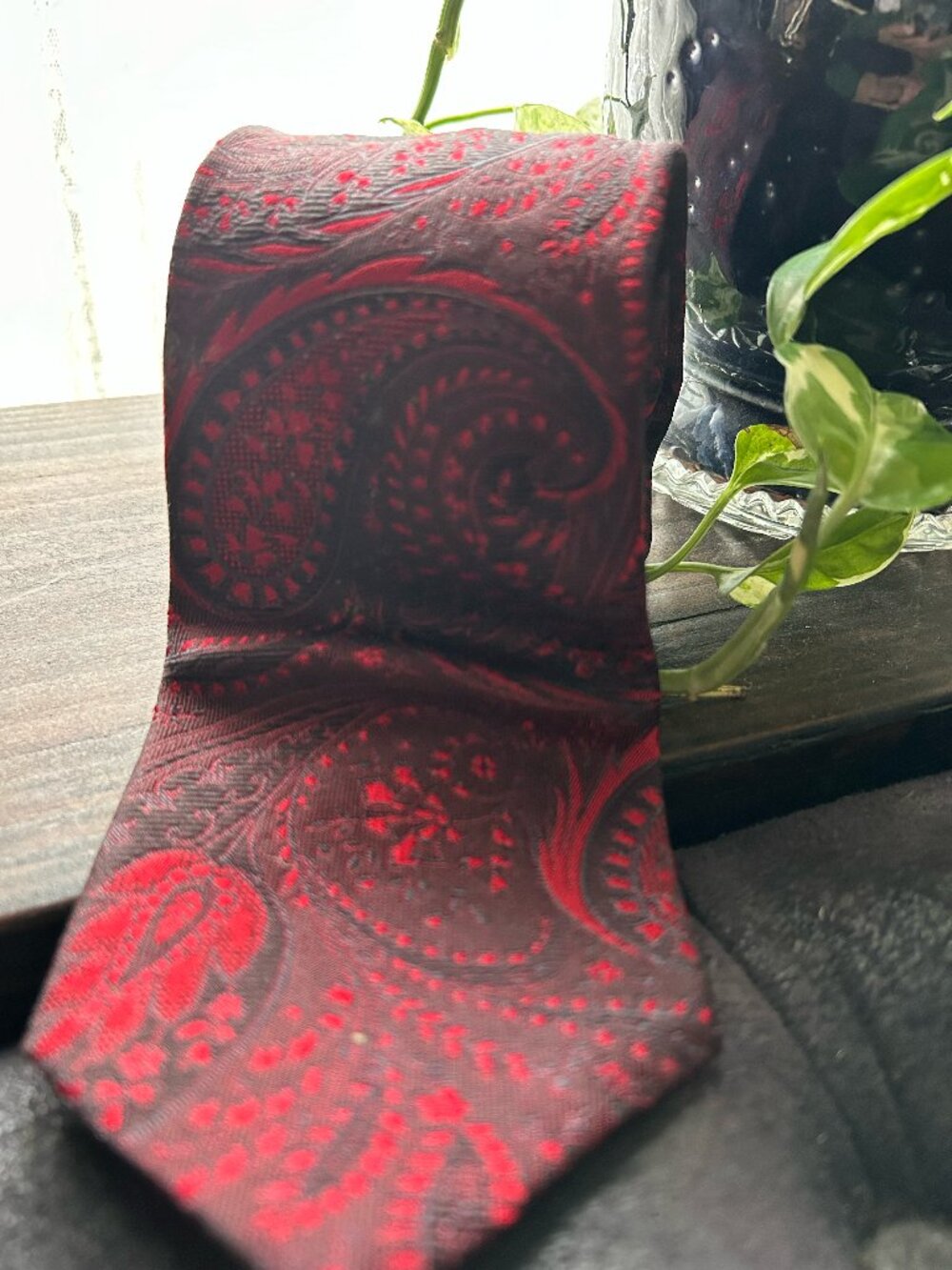 Express Red Black Paisley Floral 100% Italian Silk Tie — Made in USA